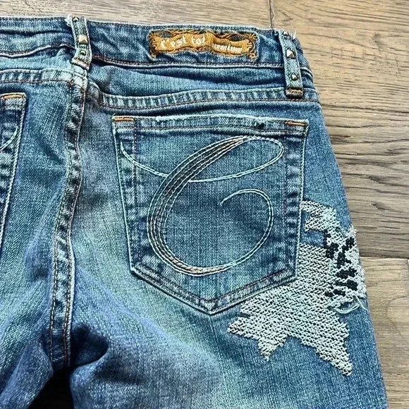 𝅺c’est Toi | Vintage Y2K  jeans with slight flare - Picture 10 of 11